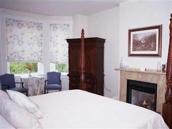 Freemason Inn Bed And Breakfast ノーフォーク エクステリア 写真